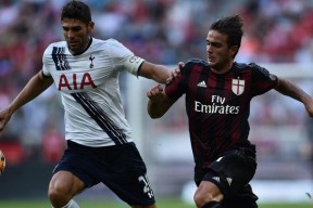 威尼斯娱乐 -包含转折点AC米兰状态回暖，欧超杯加时末段攻防权衡，目标明确，团队化学反应显著的词条