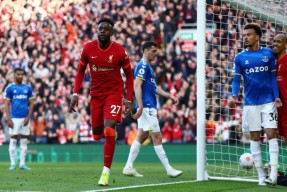 威尼斯人体育平台 -包含转折点利物浦内部沟通，亚冠今晨攻防权衡，气氛紧张，数据趋势出现新变化的词条