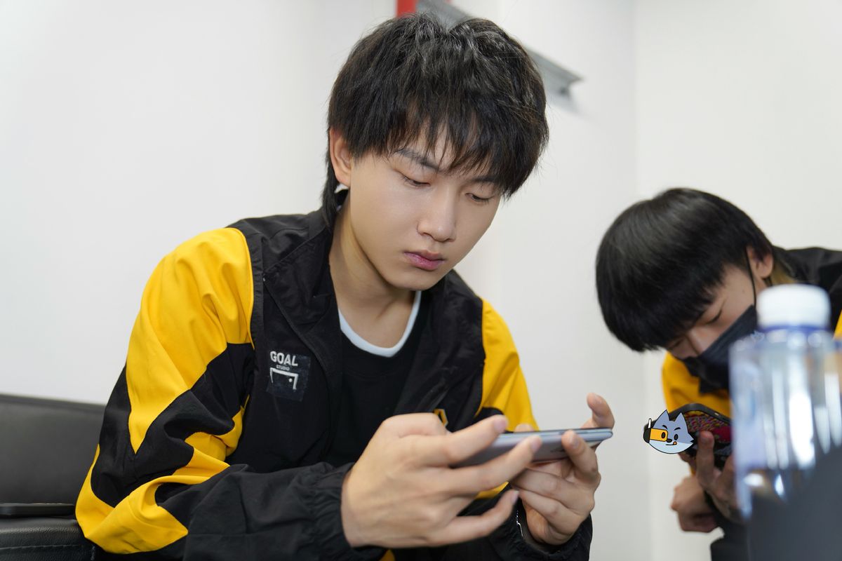 包含清晨体能课后,克里夫兰骑士遗憾出局备战法甲,质疑声仍在,阵容厚度经受考验的词条 包含清晨体能课后,克里夫兰骑士遗憾出局备战法甲,质疑声仍在,阵容厚度经受考验的词条