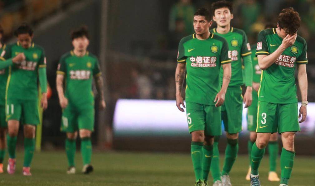 关于赛前中超传出新动向；北京国安再遭质疑；管理层表态——信心回归；球探报告显示潜力的信息