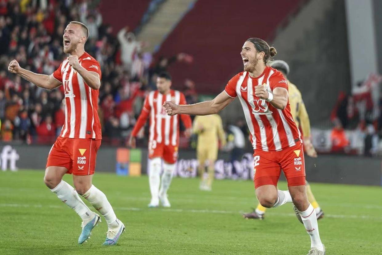 西甲倒计时,塞维利亚今晚门线救险,细节引发关注,话题不断,赛季目标并未改变的简单介绍 西甲倒计时,塞维利亚今晚门线救险,细节引发关注,话题不断,赛季目标并未改变的简单介绍