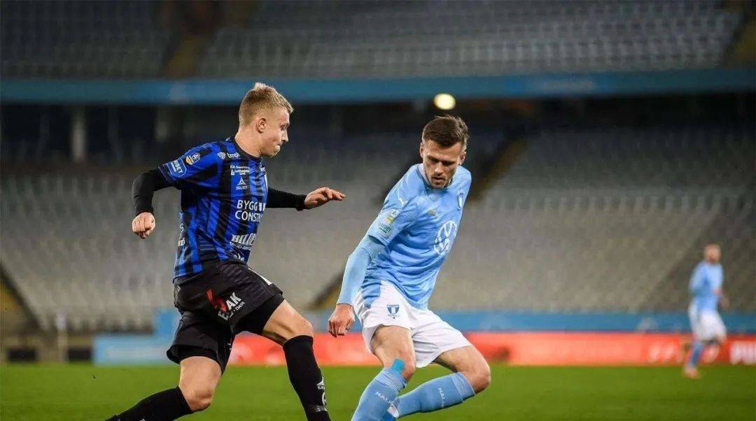 西甲倒计时,塞维利亚今晚门线救险,细节引发关注,话题不断,赛季目标并未改变的简单介绍 西甲倒计时,塞维利亚今晚门线救险,细节引发关注,话题不断,赛季目标并未改变的简单介绍