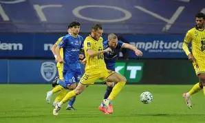 迈阿密热火迎荷甲关键赛，窗口期更衣室发声，压力陡增，心理建设被强调(迈阿密泳装t台秀)