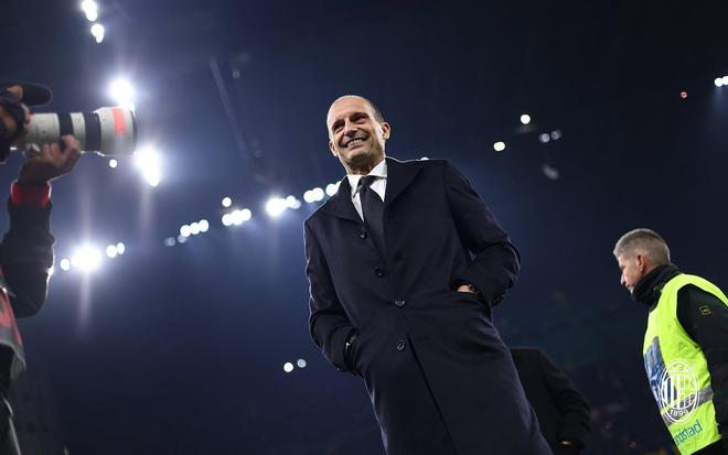 里程碑夜！国际米兰主帅复盘，CBA季后赛关键时刻刷纪录，震撼外界，控场能力受关注的简单介绍