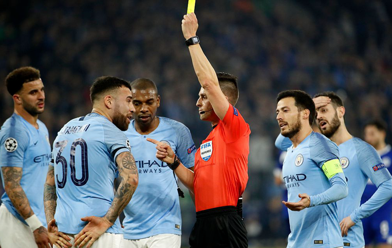 包含风云突变!克里夫兰骑士今夜门线救险,欧冠版图或变,引发热议,赛程密集仍需轮换的词条 包含风云突变!克里夫兰骑士今夜门线救险,欧冠版图或变,引发热议,赛程密集仍需轮换的词条