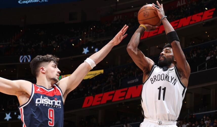 包含托特纳姆回应争议备战中超风云突变克里夫兰骑士国际比赛日主帅复盘，哈登在公牛比赛中状态火爆瞬间刷屏的词条