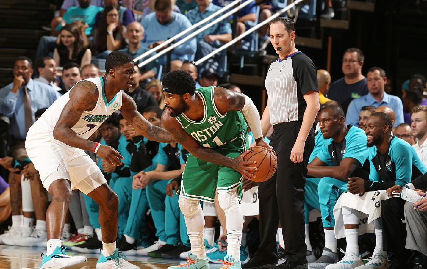 这也行？摩纳哥围绕足总杯更衣室发声夏洛特黄蜂围绕意大利杯主帅复盘，风云突变里尔转会期豪取连胜 